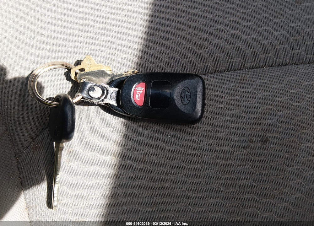 2019 HYUNDAI ELANTRA SEL VIN: KMHD84LF4KU731104