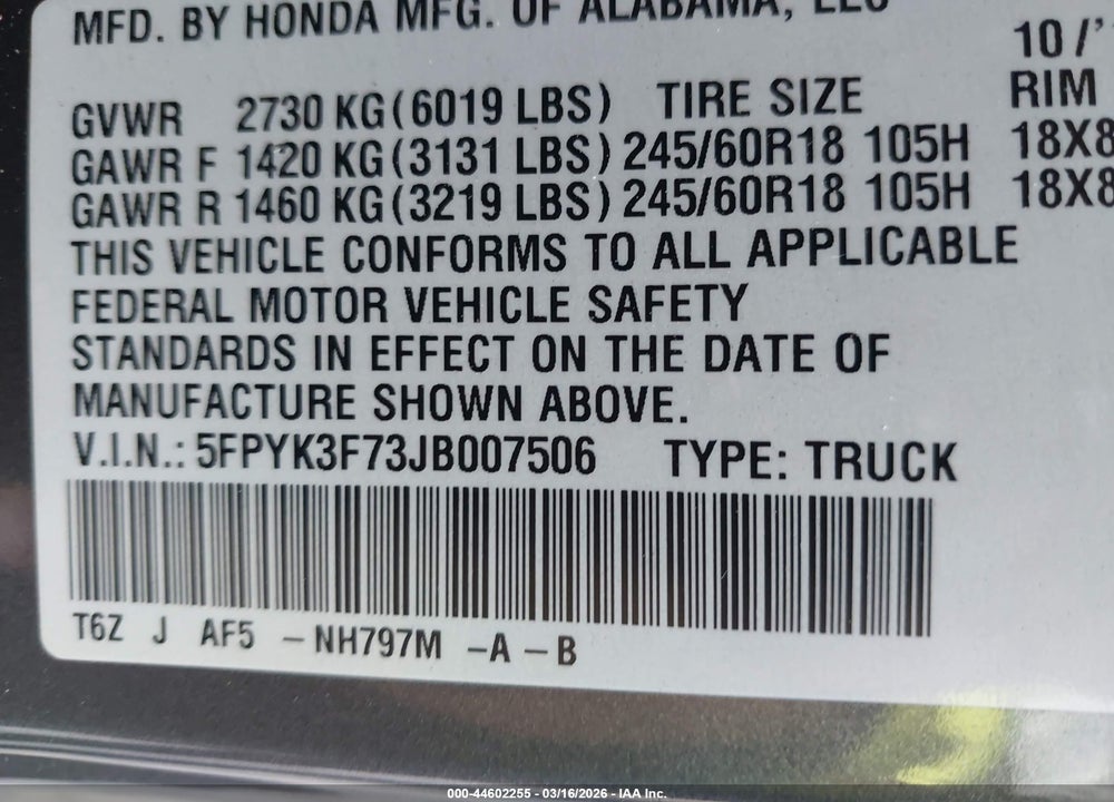 2018 HONDA RIDGELINE RTL-E VIN: 5FPYK3F73JB007506