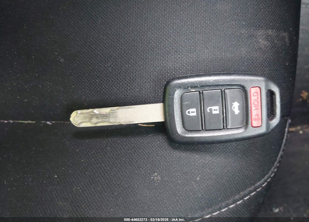 2020 HONDA CIVIC LX VIN: 2HGFC2F65LH586303