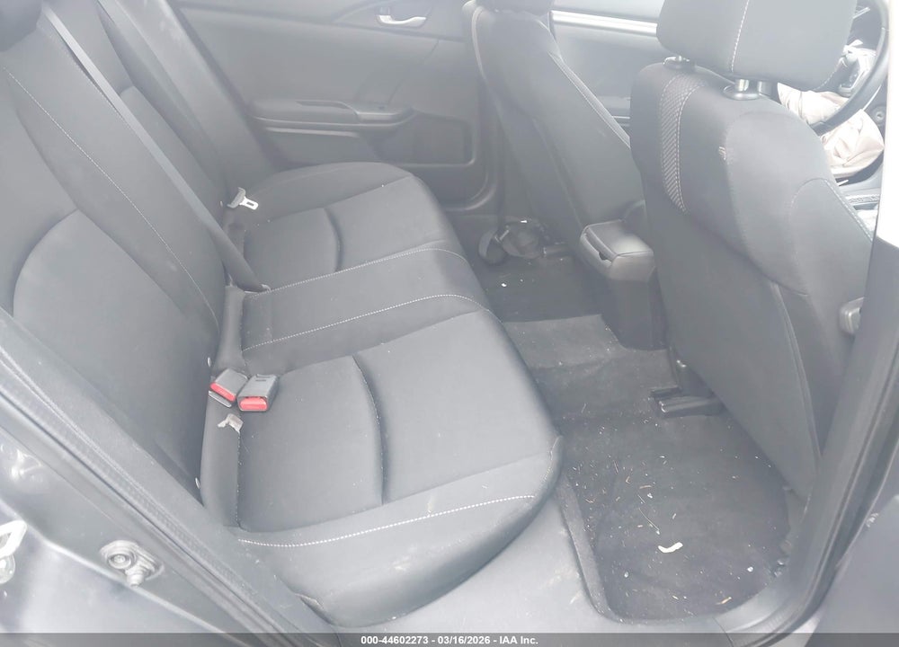 2020 HONDA CIVIC LX VIN: 2HGFC2F65LH586303