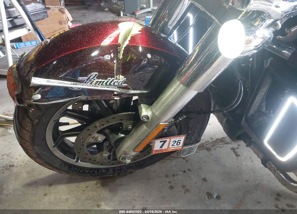 2014 HARLEY-DAVIDSON FLHTK ELECTRA GLIDE ULTRA LTD VIN: 1HD1KEL18EB655890