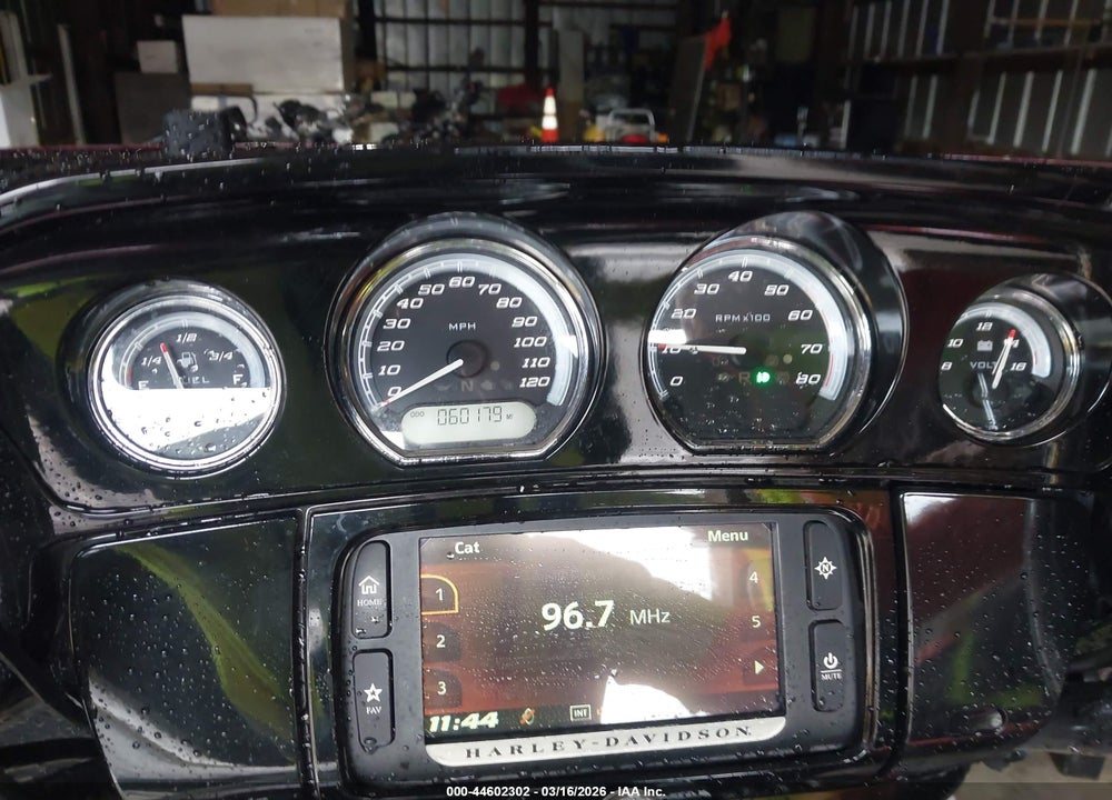 2014 HARLEY-DAVIDSON FLHTK ELECTRA GLIDE ULTRA LTD VIN: 1HD1KEL18EB655890