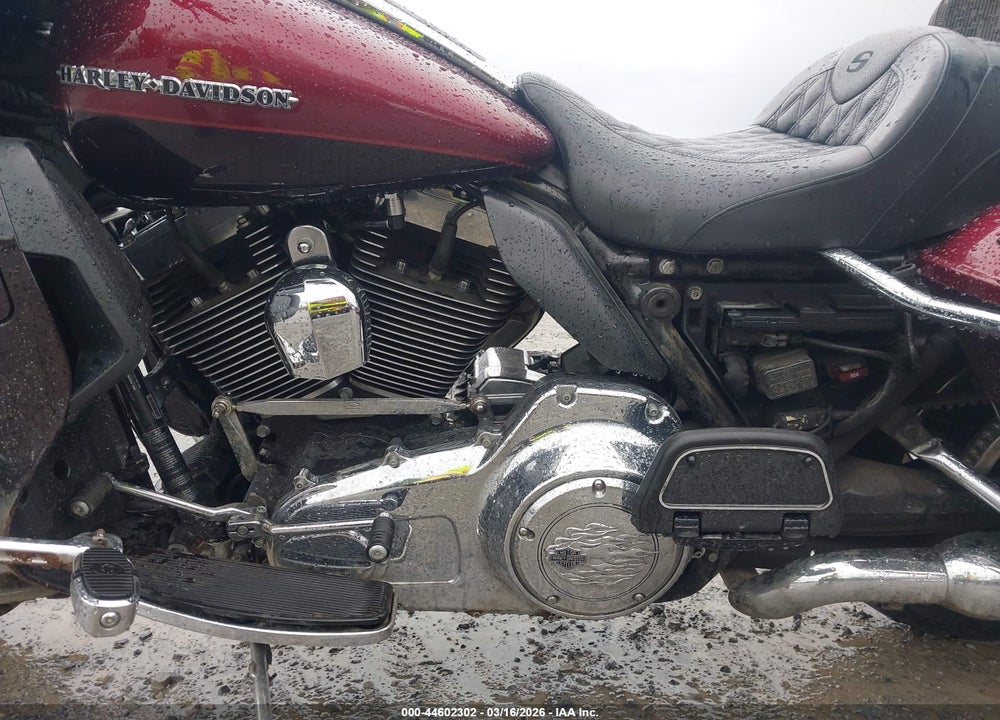 2014 HARLEY-DAVIDSON FLHTK ELECTRA GLIDE ULTRA LTD VIN: 1HD1KEL18EB655890