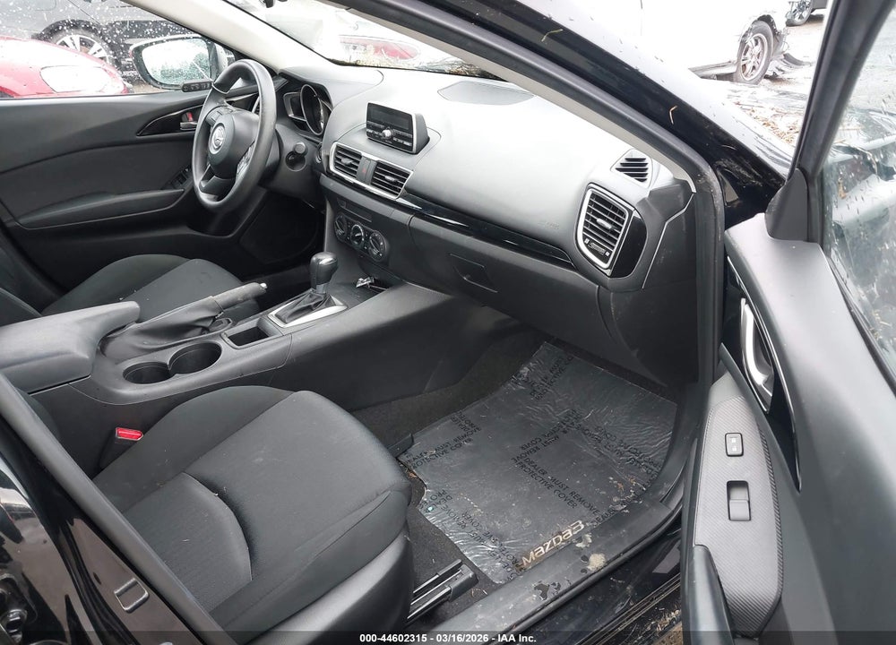 2014 MAZDA 3 I SPORT VIN: JM1BM1U77E1140915