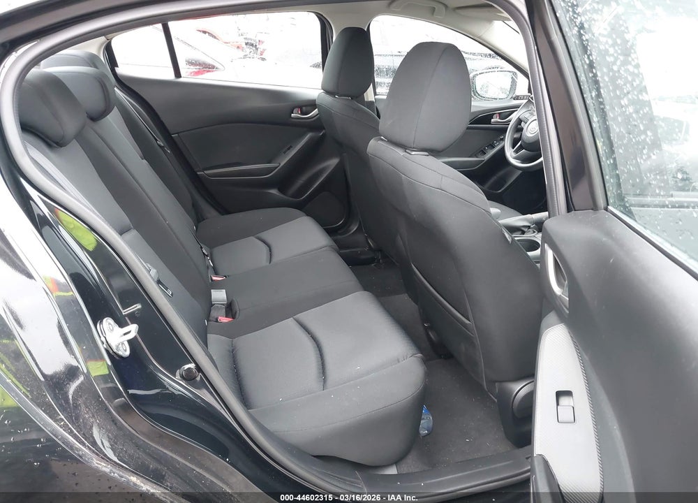 2014 MAZDA 3 I SPORT VIN: JM1BM1U77E1140915
