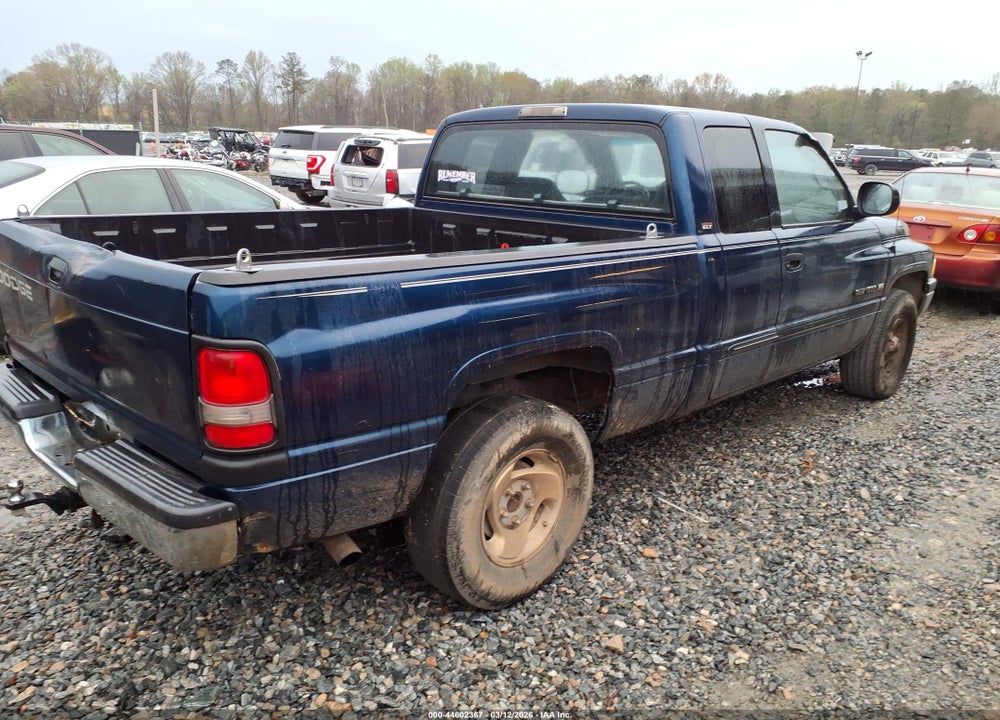 2001 DODGE RAM 1500 ST VIN: 3B7HC13Y31G738115
