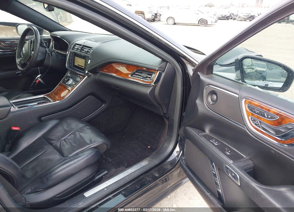 2017 LINCOLN CONTINENTAL RESERVE VIN: 1LN6L9RP7H5627018