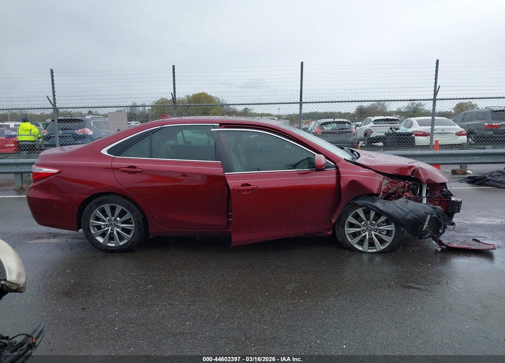 2017 TOYOTA CAMRY XLE VIN: 4T1BF1FK5HU780552