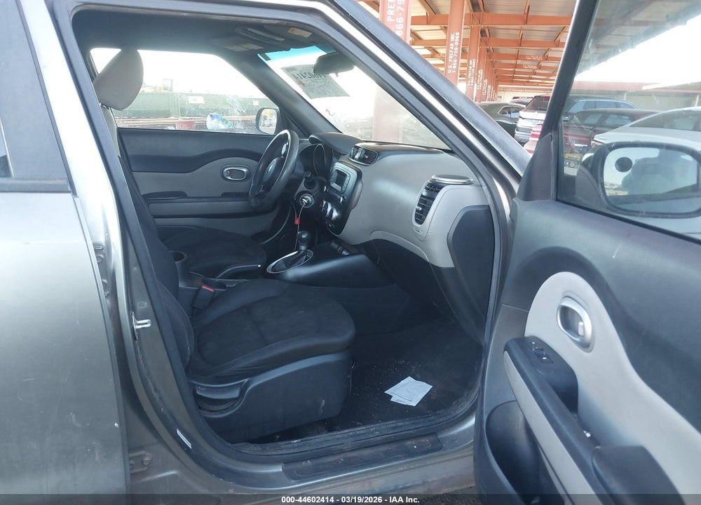 2015 KIA SOUL VIN: KNDJN2A25F7142703