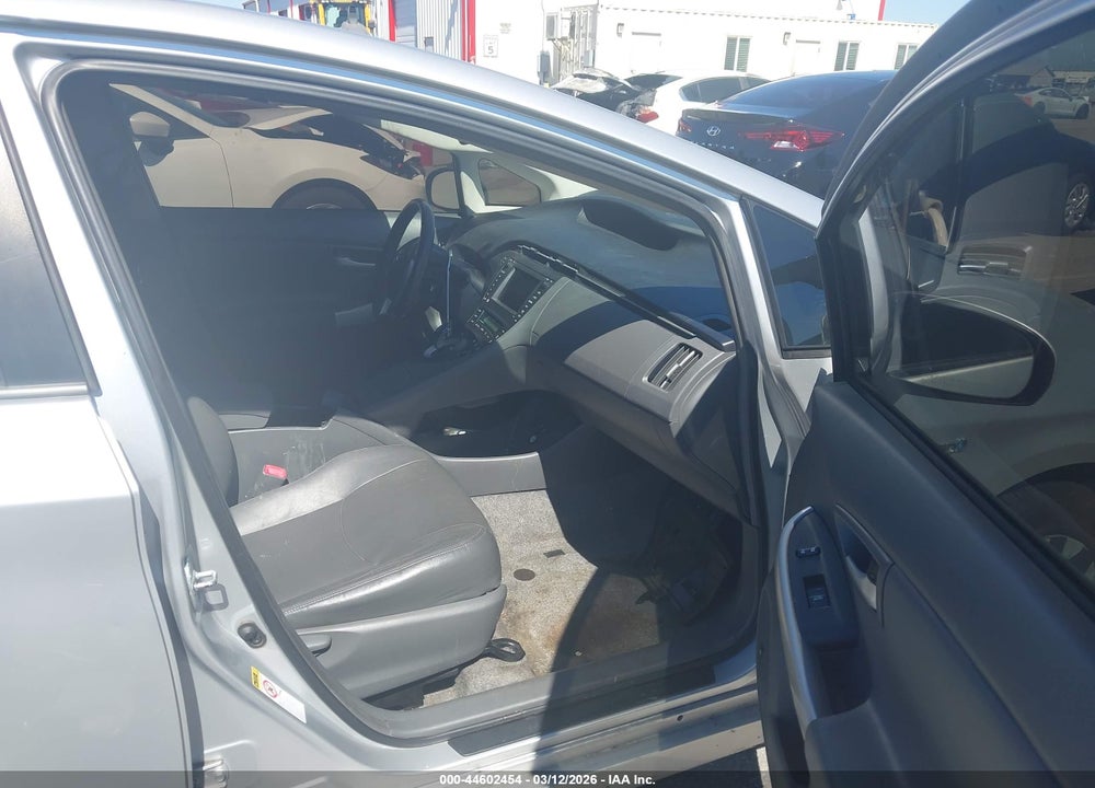 2010 TOYOTA PRIUS V VIN: JTDKN3DU2A5004841
