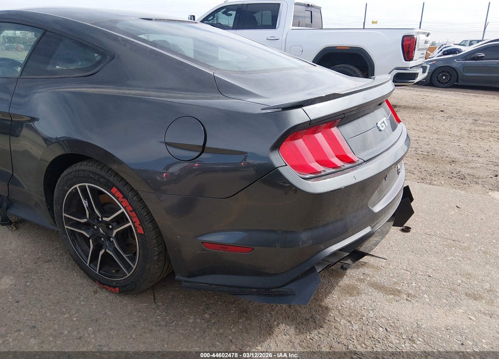 2018 FORD MUSTANG GT VIN: 1FA6P8CF4J5185782
