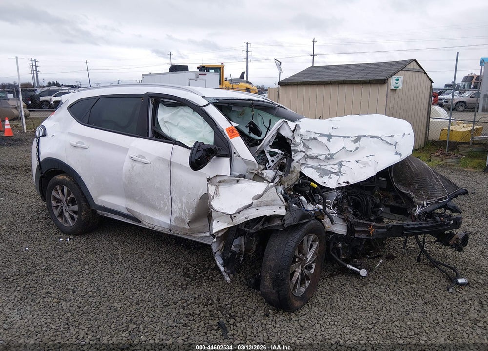 2019 HYUNDAI TUCSON VALUE VIN: KM8J3CA49KU864891