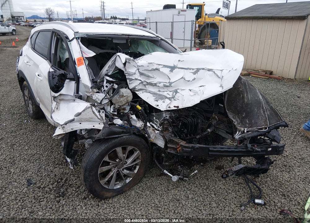 2019 HYUNDAI TUCSON VALUE VIN: KM8J3CA49KU864891