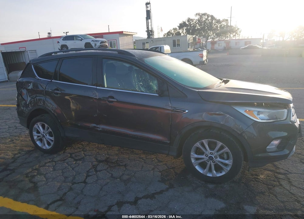 2018 FORD ESCAPE SE VIN: 1FMCU0GD9JUA43087