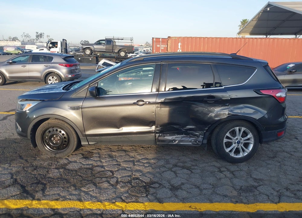 2018 FORD ESCAPE SE VIN: 1FMCU0GD9JUA43087