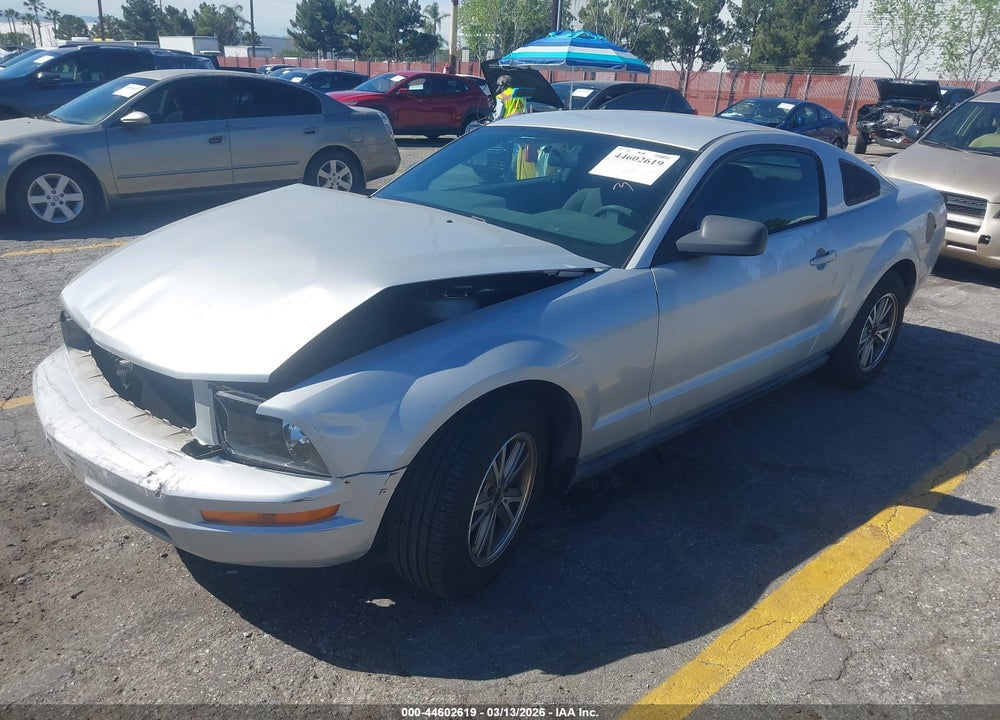 2005 FORD MUSTANG V6 DELUXE/V6 PREMIUM VIN: 1ZVFT80N955116638