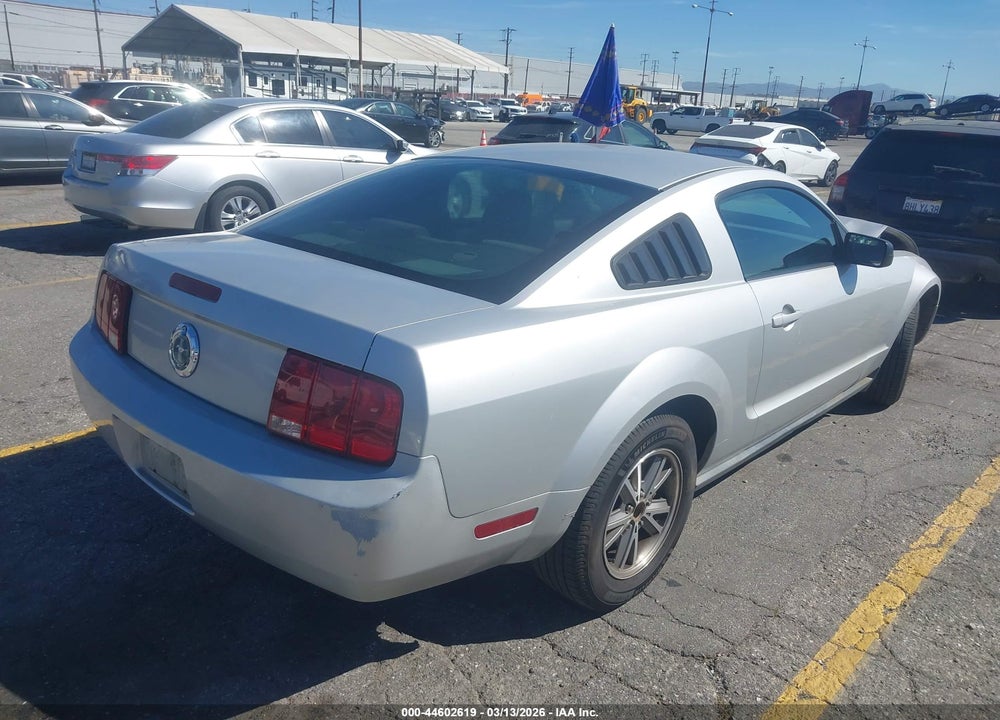 2005 FORD MUSTANG V6 DELUXE/V6 PREMIUM VIN: 1ZVFT80N955116638