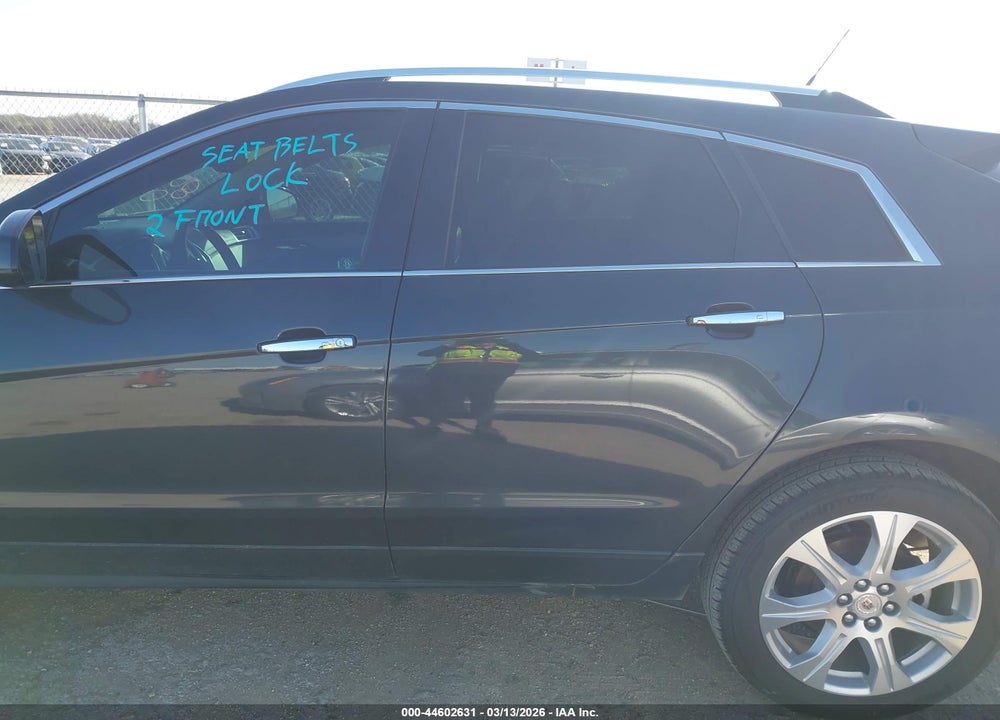 2014 CADILLAC SRX PREMIUM COLLECTION VIN: 3GYFNDE37ES584705