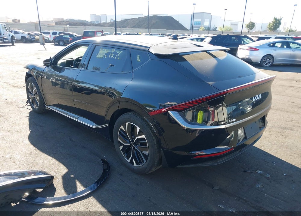 2024 KIA EV6 WIND VIN: KNDC34LA5R5184559