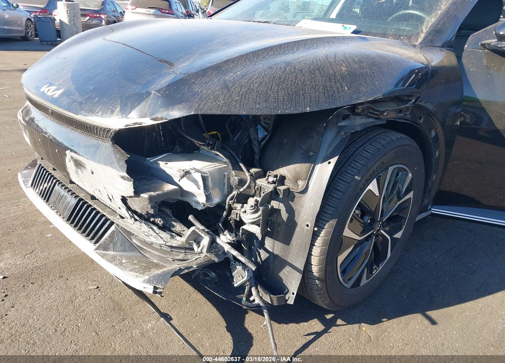 2024 KIA EV6 WIND VIN: KNDC34LA5R5184559
