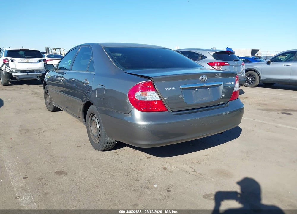 2002 TOYOTA CAMRY LE VIN: 4T1BE32K72U609314