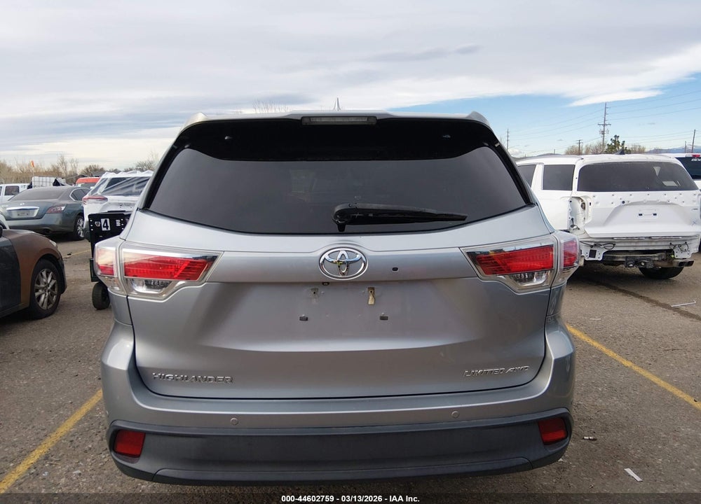2014 TOYOTA HIGHLANDER LIMITED PLATINUM V6 VIN: 5TDDKRFH5ES071096