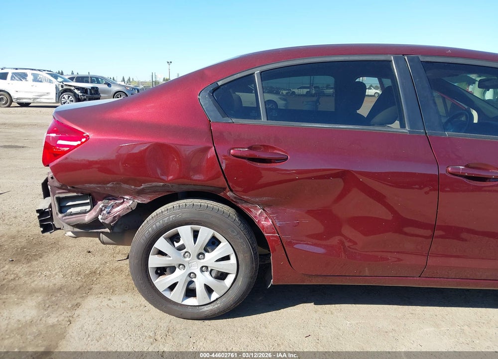 2012 HONDA CIVIC LX VIN: 19XFB2F59CE363928