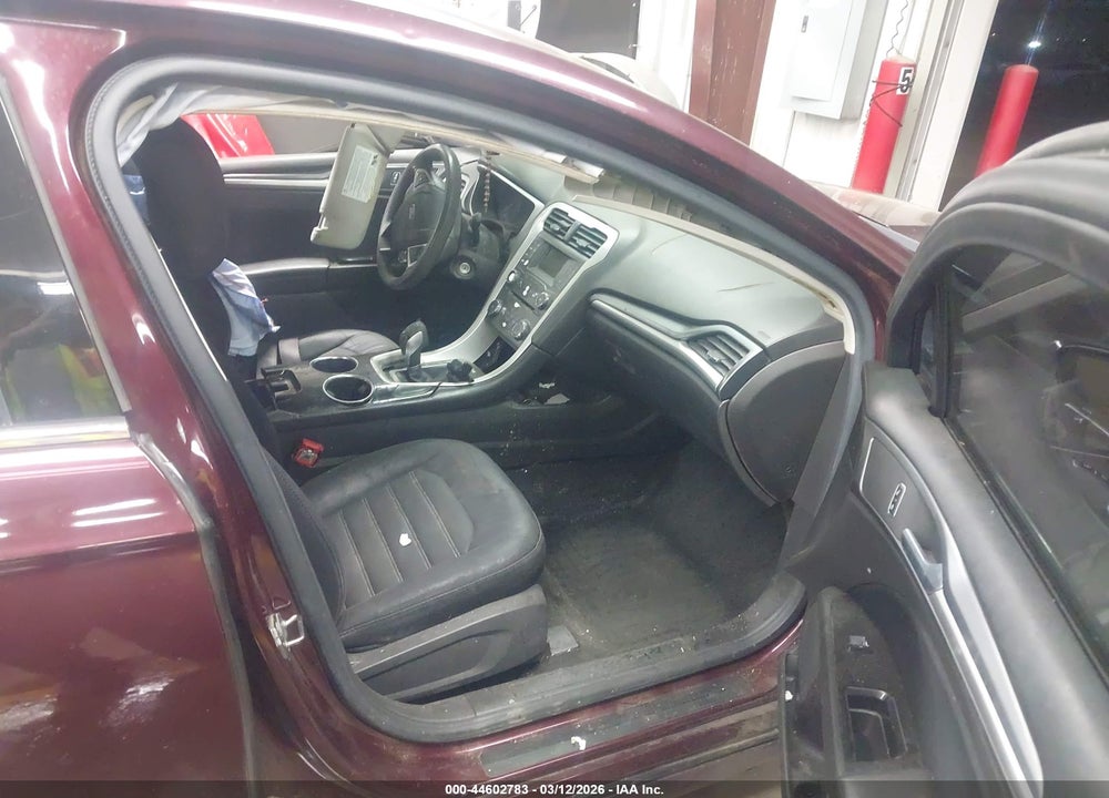 2013 FORD FUSION SE VIN: 3FA6P0H70DR327131
