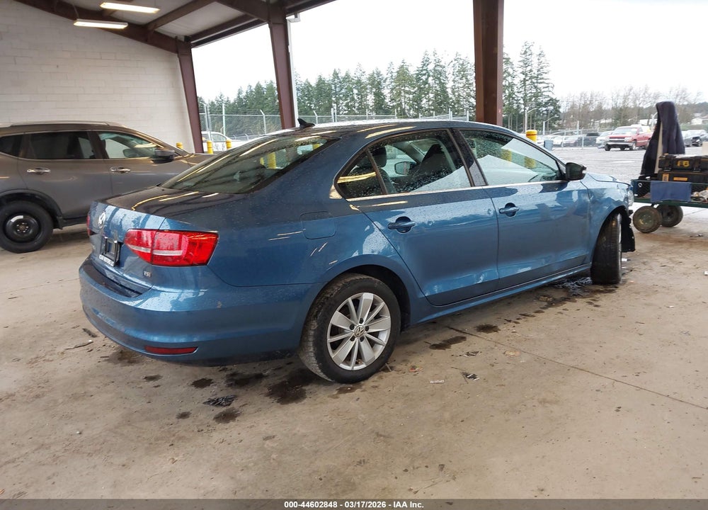 2015 VOLKSWAGEN JETTA 1.8T SE VIN: 3VWD17AJ7FM302452