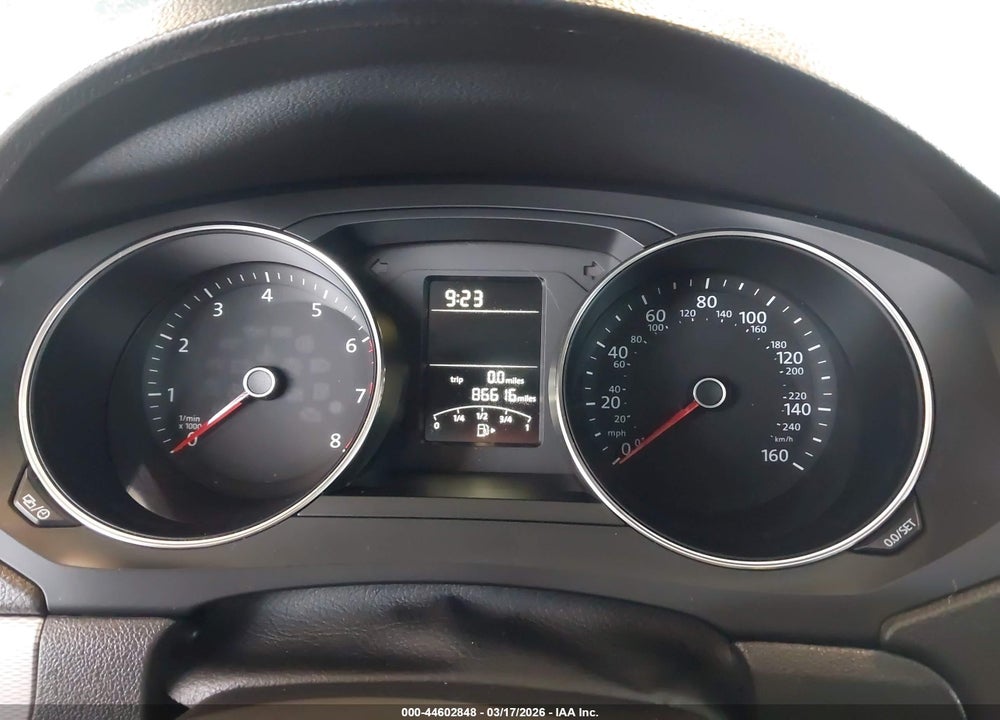 2015 VOLKSWAGEN JETTA 1.8T SE VIN: 3VWD17AJ7FM302452