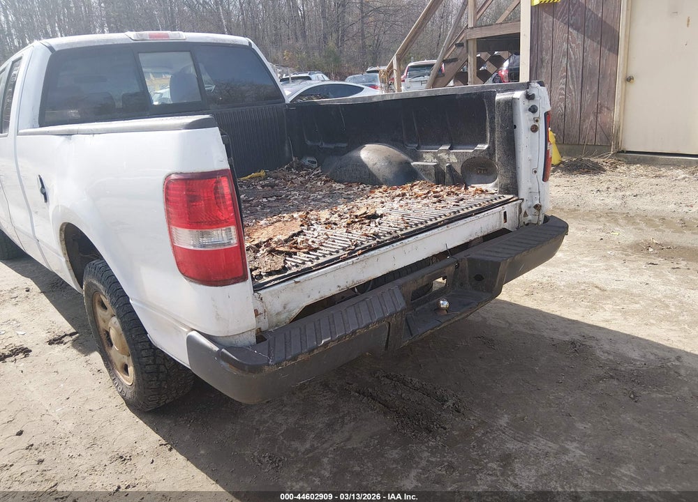 2005 FORD F-150 STX/XL/XLT VIN: 1FTRX12W05NC00137