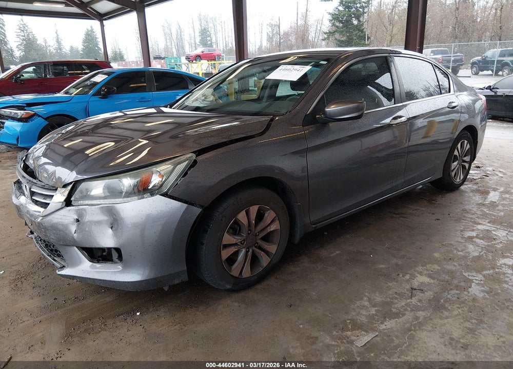 2015 HONDA ACCORD LX VIN: 1HGCR2F34FA000152