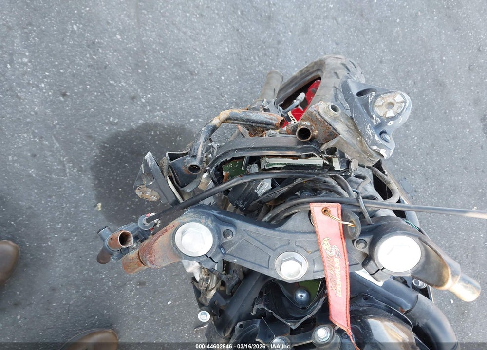 2016 YAMAHA YZFR3 VIN: MH3RH06Y2GK014219