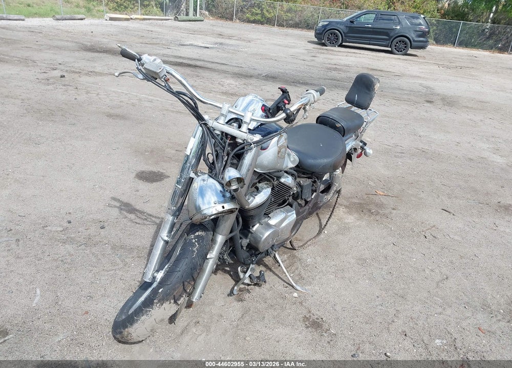 2003 HONDA VT750 CDC VIN: JH2RC44653M703229