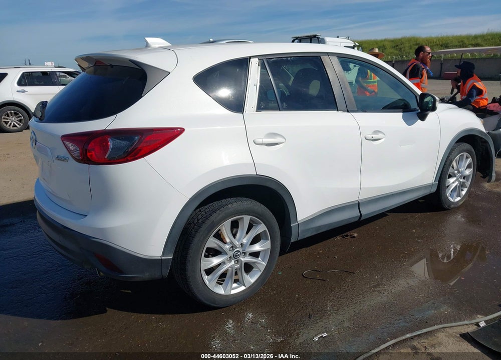 2015 MAZDA CX-5 GRAND TOURING VIN: JM3KE2DYXF0551784