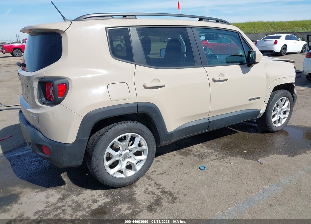 2016 JEEP RENEGADE LATITUDE VIN: ZACCJBBT4GPC67515
