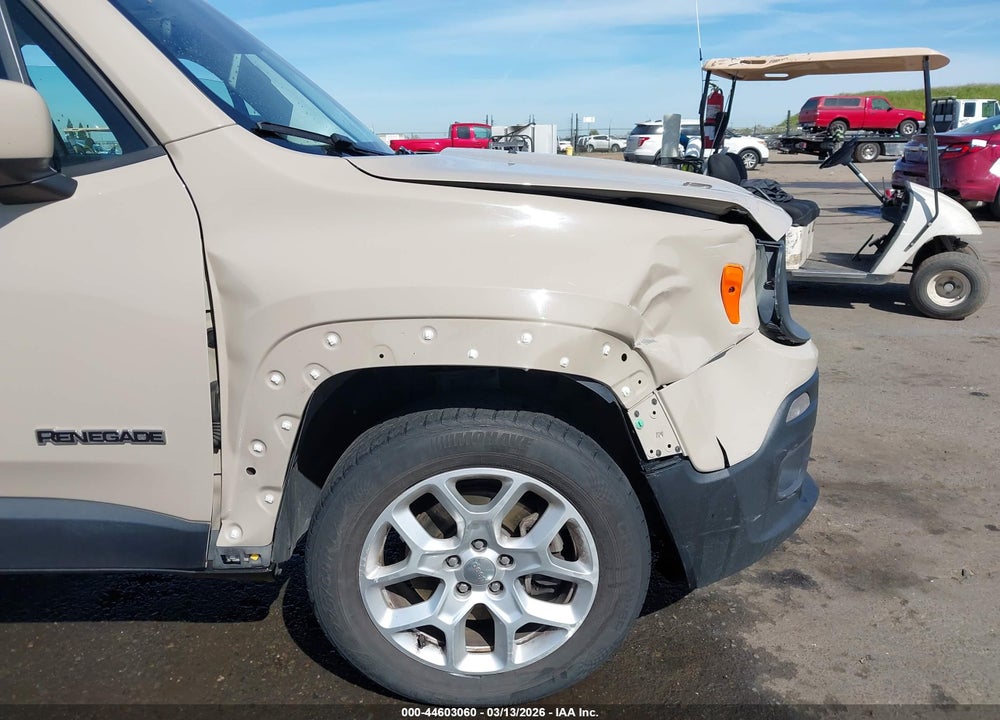 2016 JEEP RENEGADE LATITUDE VIN: ZACCJBBT4GPC67515