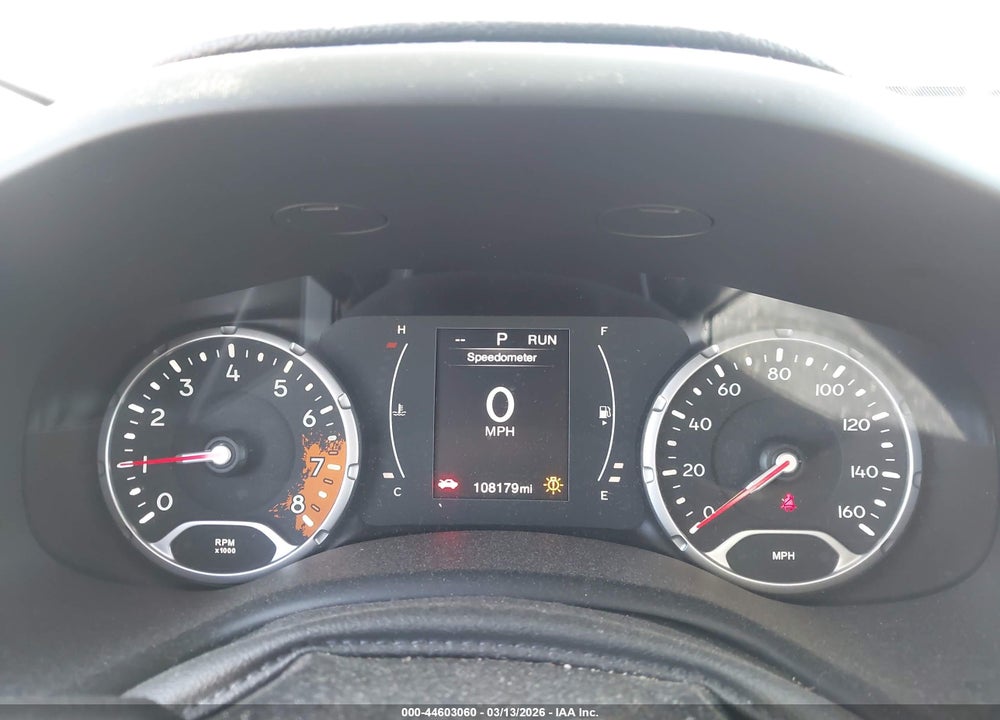 2016 JEEP RENEGADE LATITUDE VIN: ZACCJBBT4GPC67515