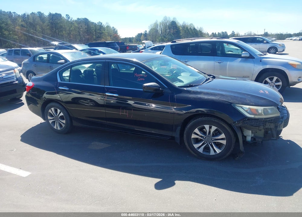 2013 HONDA ACCORD LX VIN: 1HGCR2F33DA108386