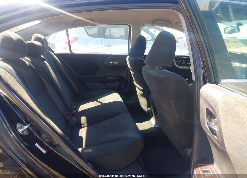 2013 HONDA ACCORD LX VIN: 1HGCR2F33DA108386