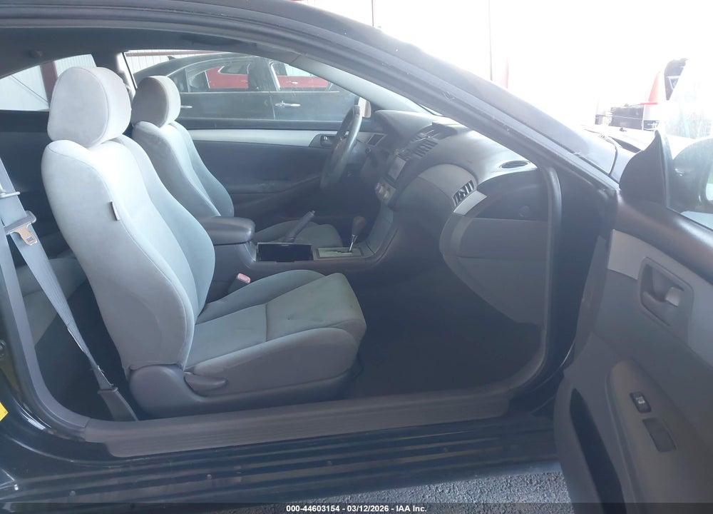 2005 TOYOTA CAMRY SOLARA SE VIN: 4T1CE38P55U534978