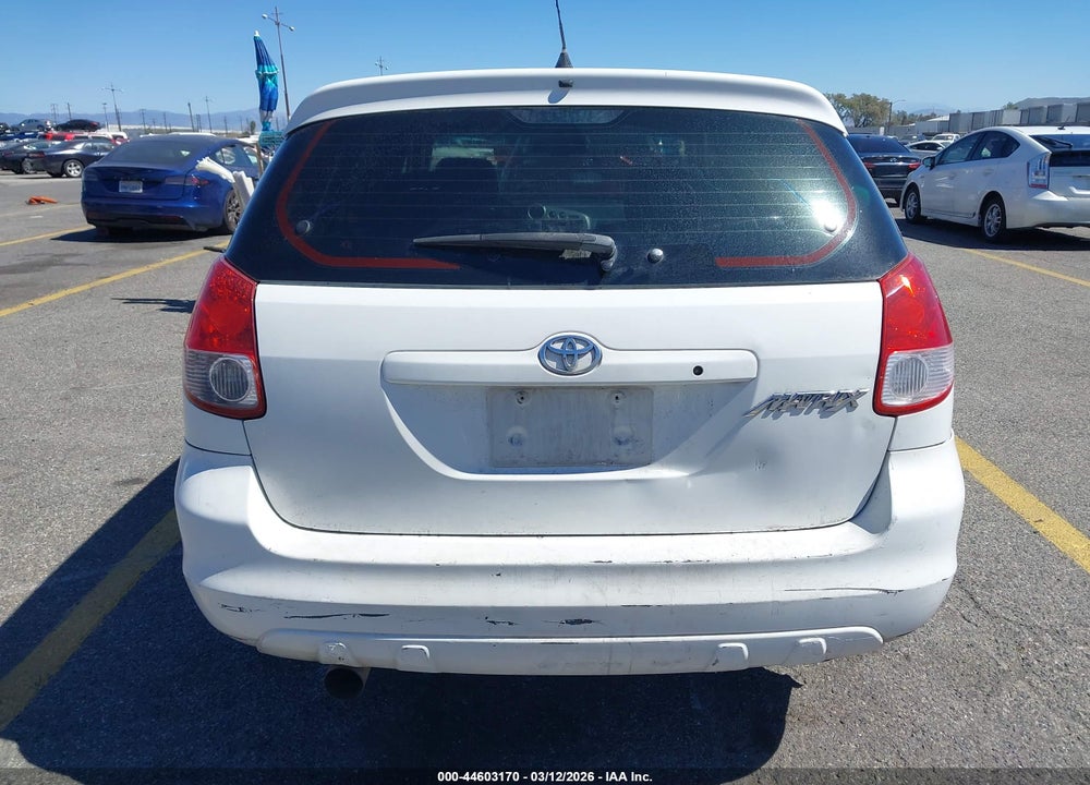 2003 TOYOTA MATRIX XR VIN: 2T1KR32E03C027539