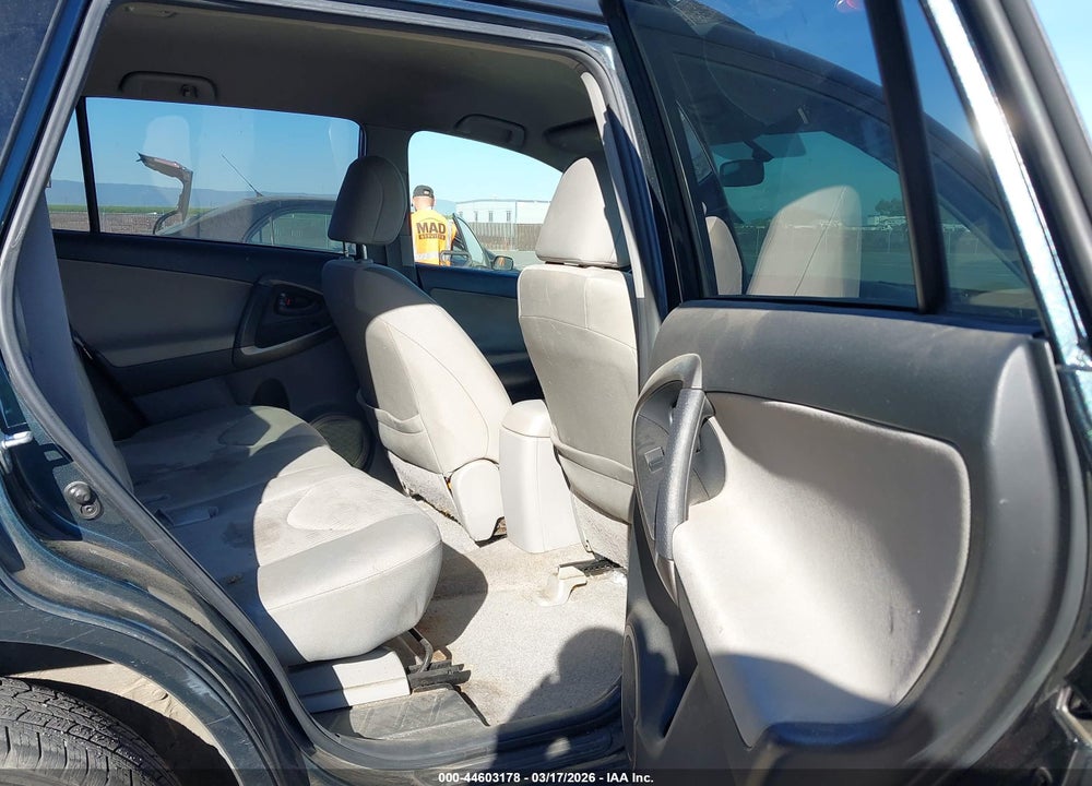 2010 TOYOTA RAV4 VIN: JTMZF4DV1A5028638