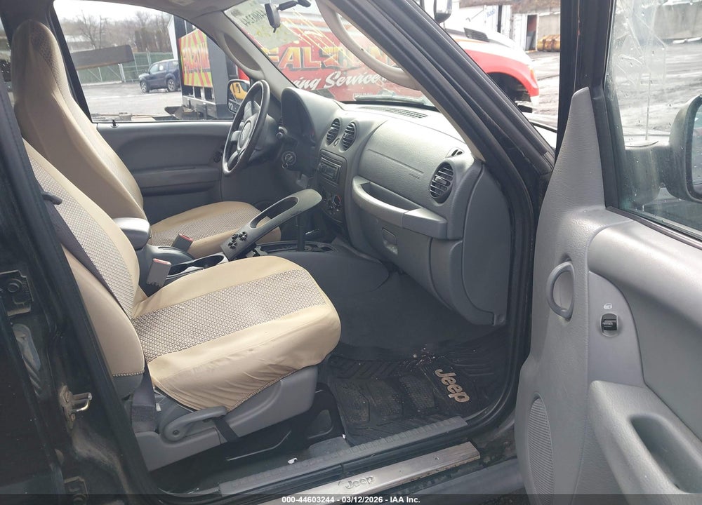 2006 JEEP LIBERTY SPORT VIN: 1J4GL48K56W226389