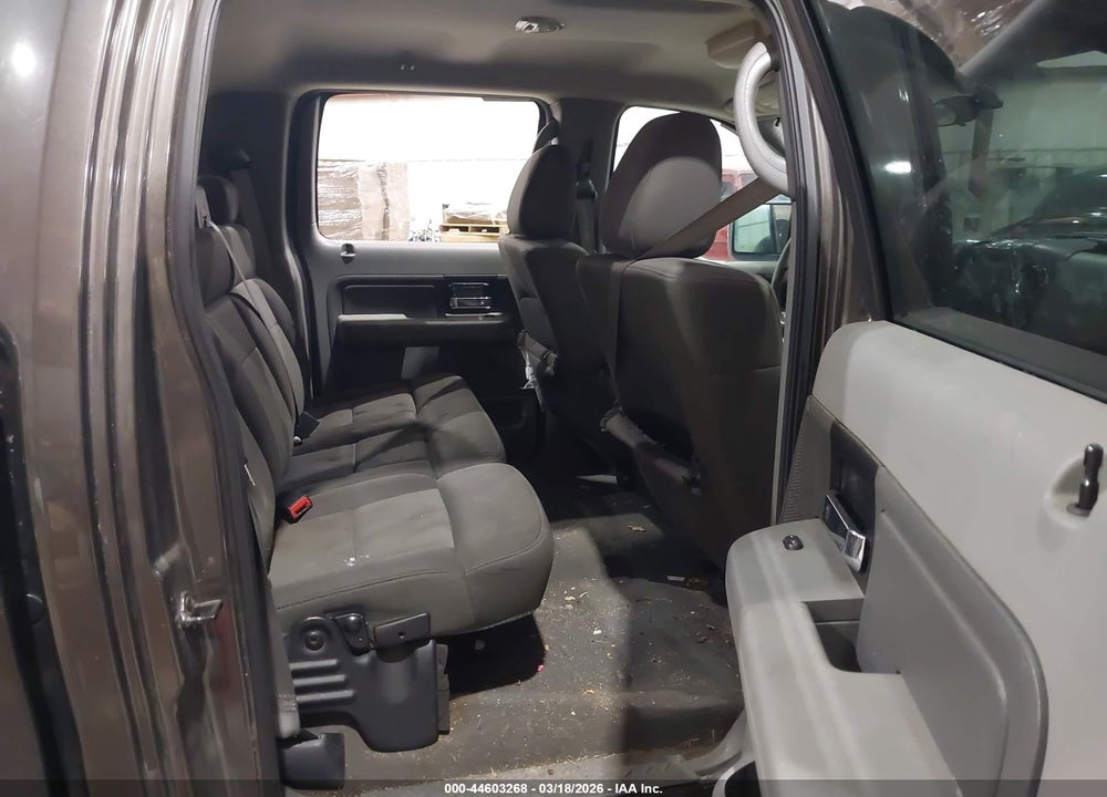2005 FORD F-150 LARIAT/XLT VIN: 1FTPW12585KE63088