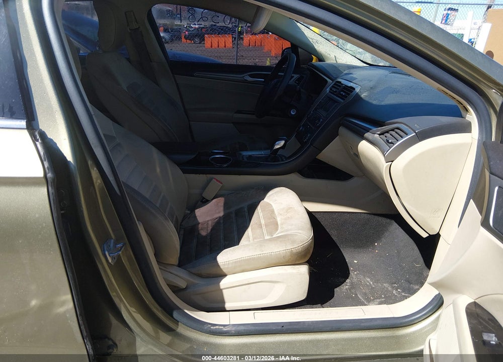 2013 FORD FUSION SE VIN: 3FA6P0HR3DR229566