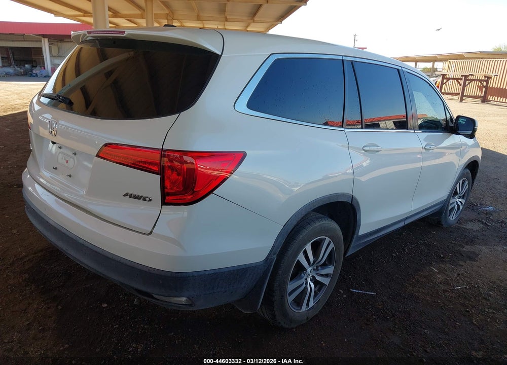 2018 HONDA PILOT EX VIN: 5FNYF6H35JB019276