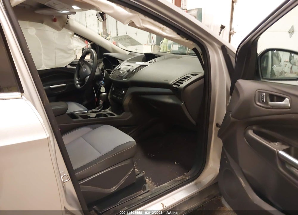 2017 FORD ESCAPE SE VIN: 1FMCU0GD0HUC64491