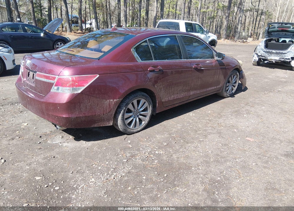 2012 HONDA ACCORD 2.4 EX-L VIN: 1HGCP2F83CA147771