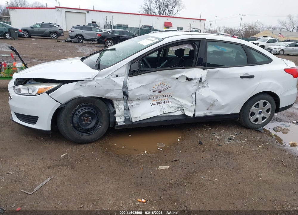 2018 FORD FOCUS S VIN: 1FADP3E26JL210116